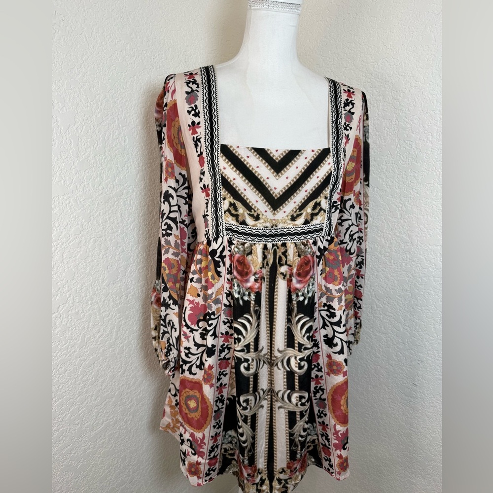 Anthropologie Nikasha Floral Mini Dress‎ Puff Sleeve Bohemian size Medium